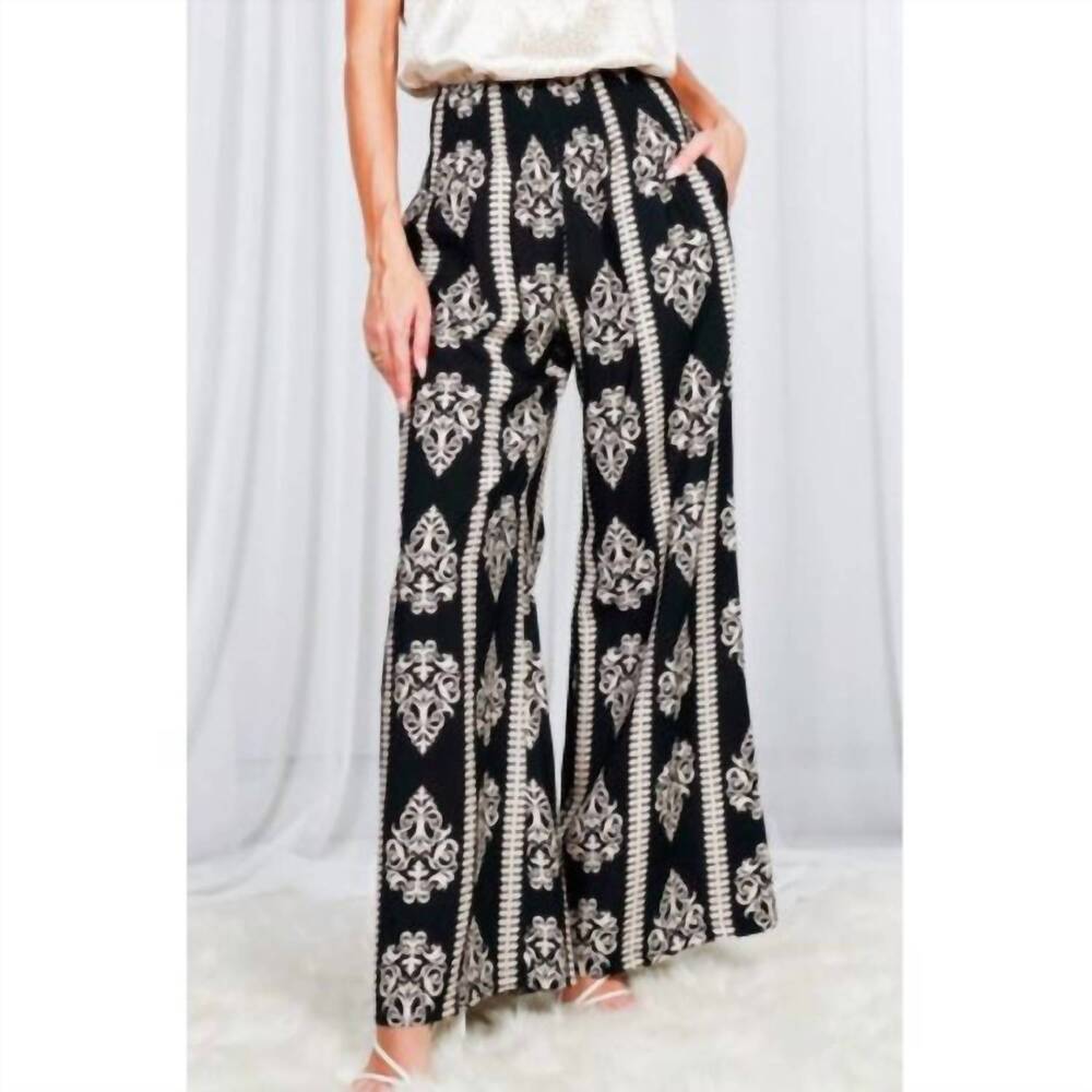 NEW VINE & LOVE geo print smocked wide leg pants in black